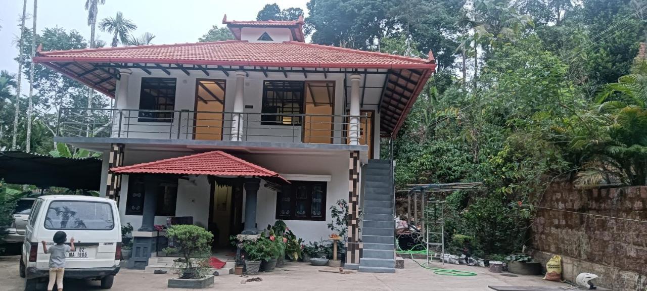Kund Estate Stay 马迪凯里 外观 照片